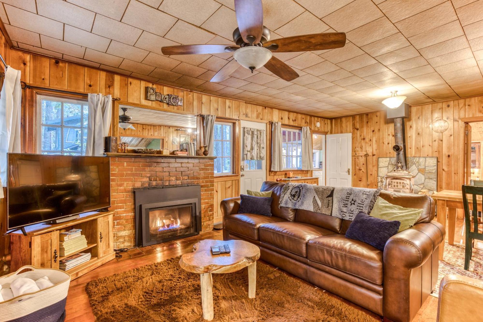 The Cedars Cabin Welches Exterior photo