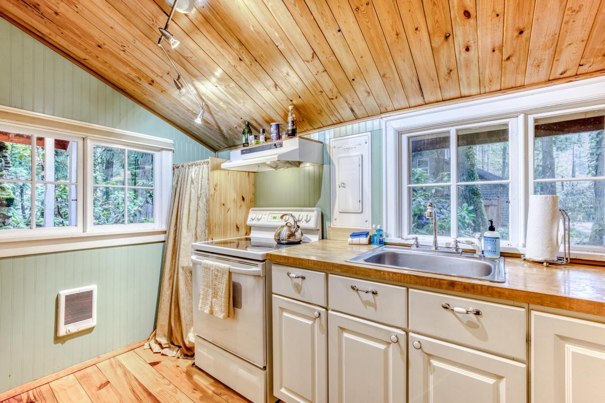 The Cedars Cabin Welches Exterior photo